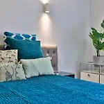 Frida - - 3 Bedrooms Sea View - 2 Mins Walk To Port * Saint-Tropez