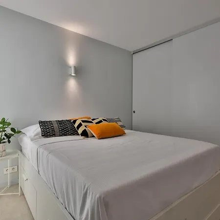 Frida - - 3 Bedrooms Sea View - 2 Mins Walk To Port * Saint-Tropez