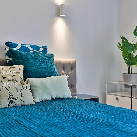 Frida - - 3 Bedrooms Sea View - 2 Mins Walk To Port * Saint-Tropez