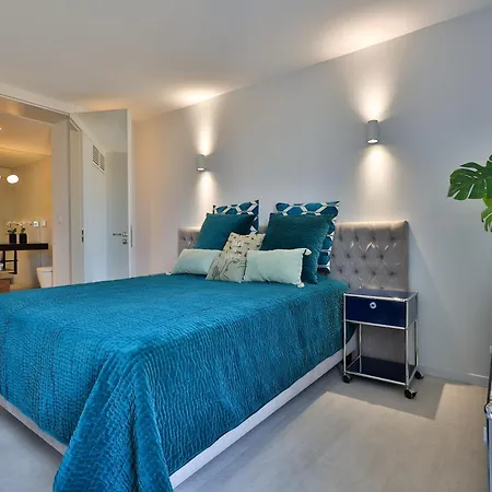 Frida By Tropez Сен-Тропе