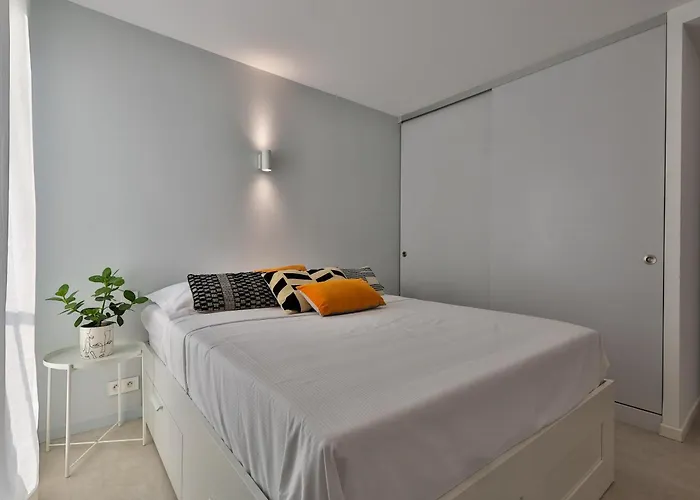 Frida - Saint-Tropez - 3 Bedrooms Sea View Apartment - 2 Mins Walk To Port * Saint-Tropez