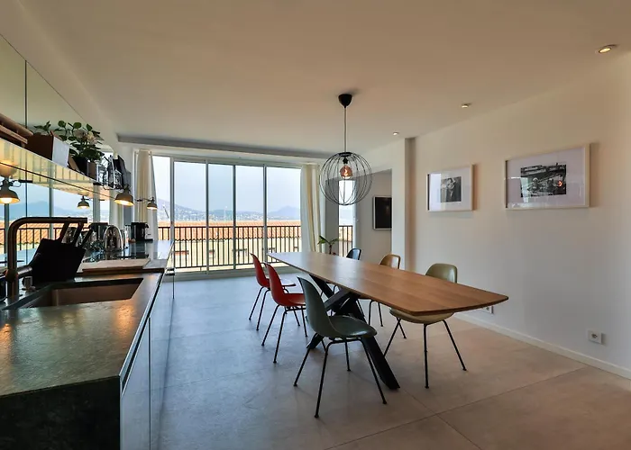 Frida - Saint-Tropez - 3 Bedrooms Sea View Apartment - 2 Mins Walk To Port