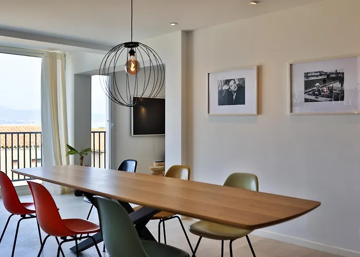 Frida - Saint-Tropez - 3 Bedrooms Sea View Apartment - 2 Mins Walk To Port Apartament *